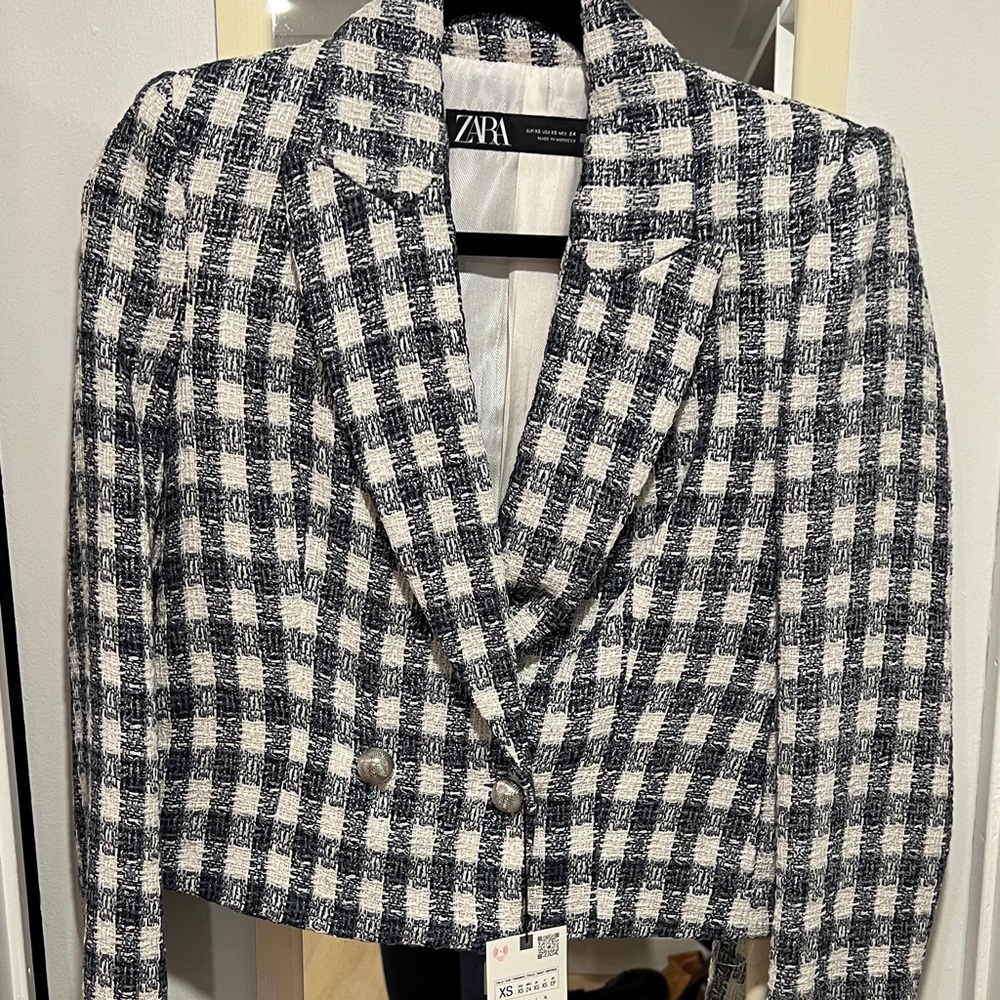 Zara Women's Black and White Checkered Blazer